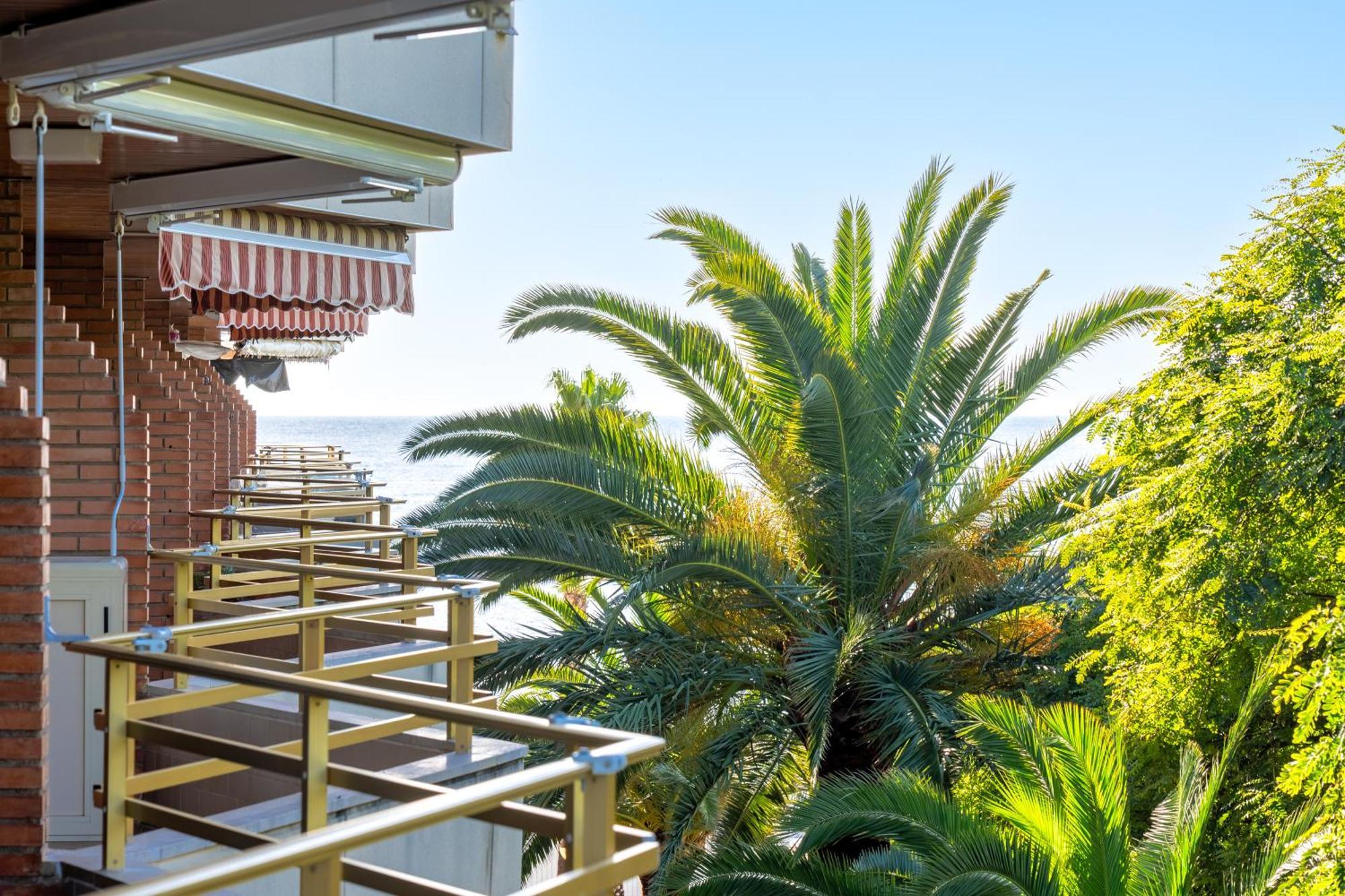 Appartement Cambrils Front De Mer 外观 照片